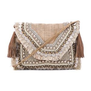 SHASHI Leela Clutch in Natural